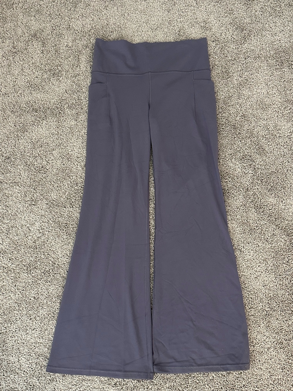 Women's Athleta Slate Gray Flare leggings with pockets